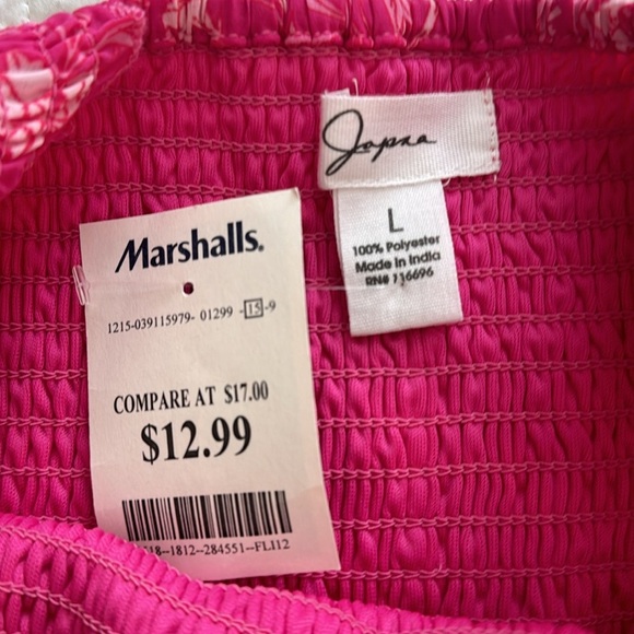 Super cute size L hot pink floral ruched tank top - Picture 2 of 3